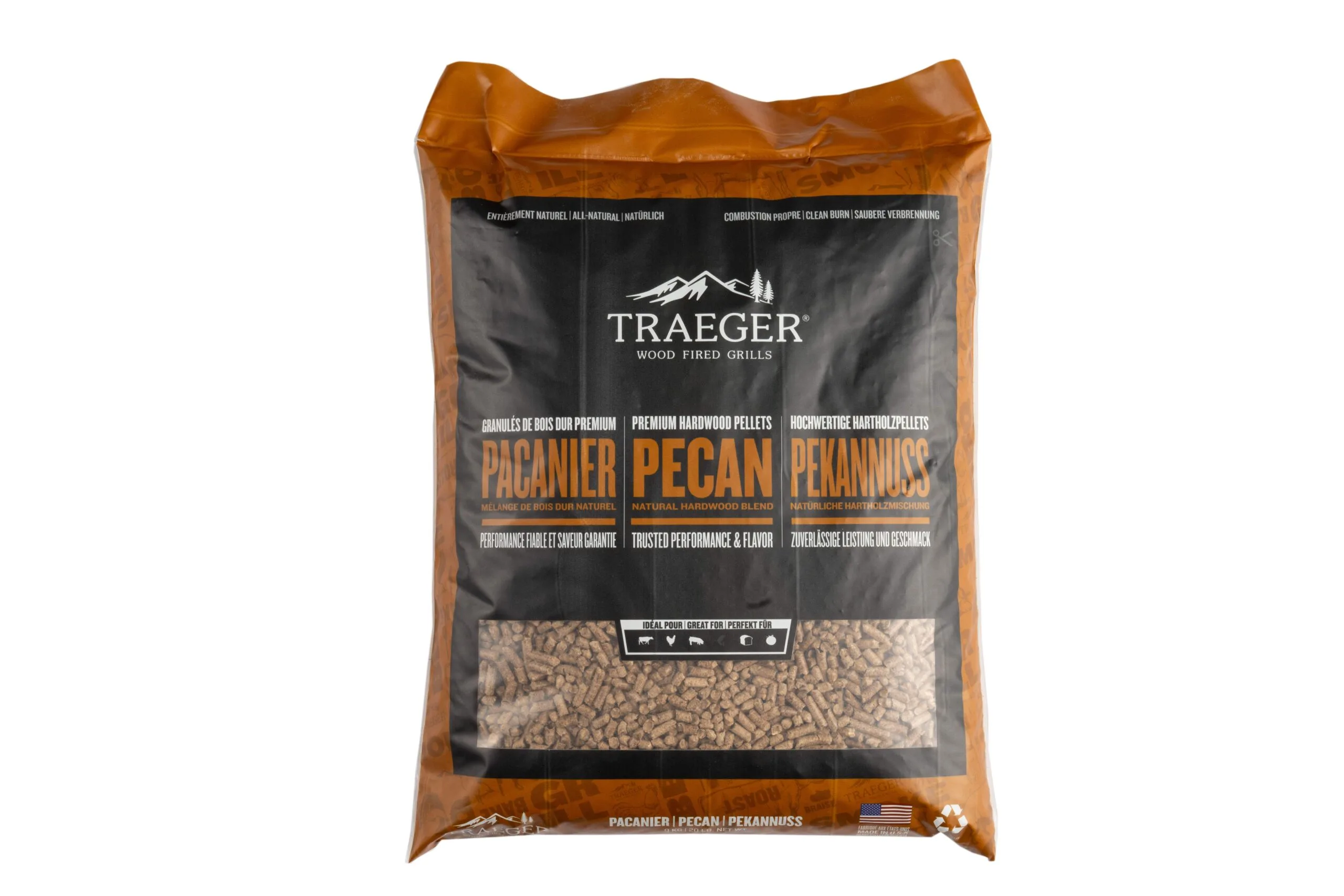 A bag of Traeger pecan flavoured wood pellets